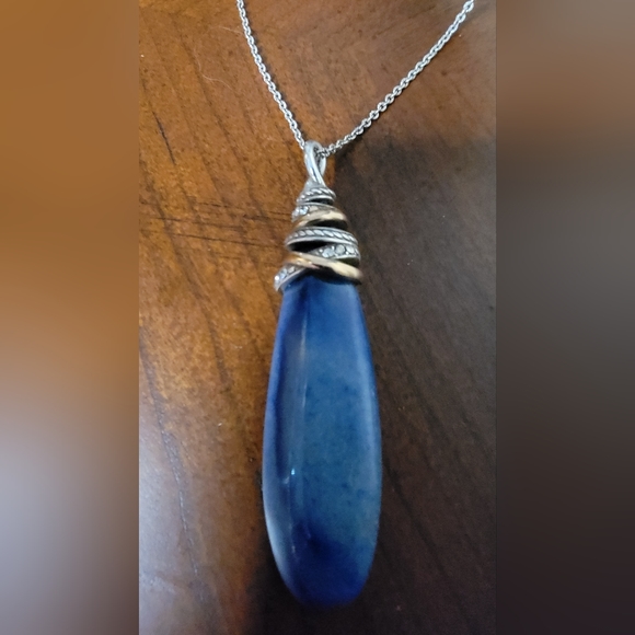 Neptune's Rings Pyramid Quartz Stone Necklace, NWOT ✨️ - Picture 2 of 4